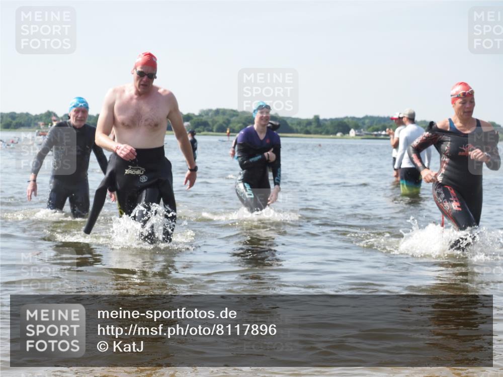 22.06.2025 - Viking Triathlon KatJ http://msf.ph/oto/8117896 22.06.2025 10:45:02 Schwimmen 39, 168, 346, 493, 638, 653 meine-sportfotos.de