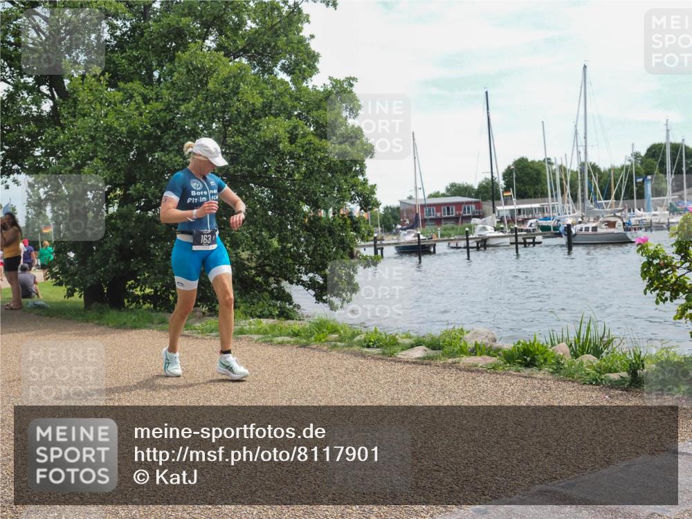 22.06.2025 - Viking Triathlon KatJ http://msf.ph/oto/8117901 22.06.2025 13:29:19 Laufen 163, 553 meine-sportfotos.de