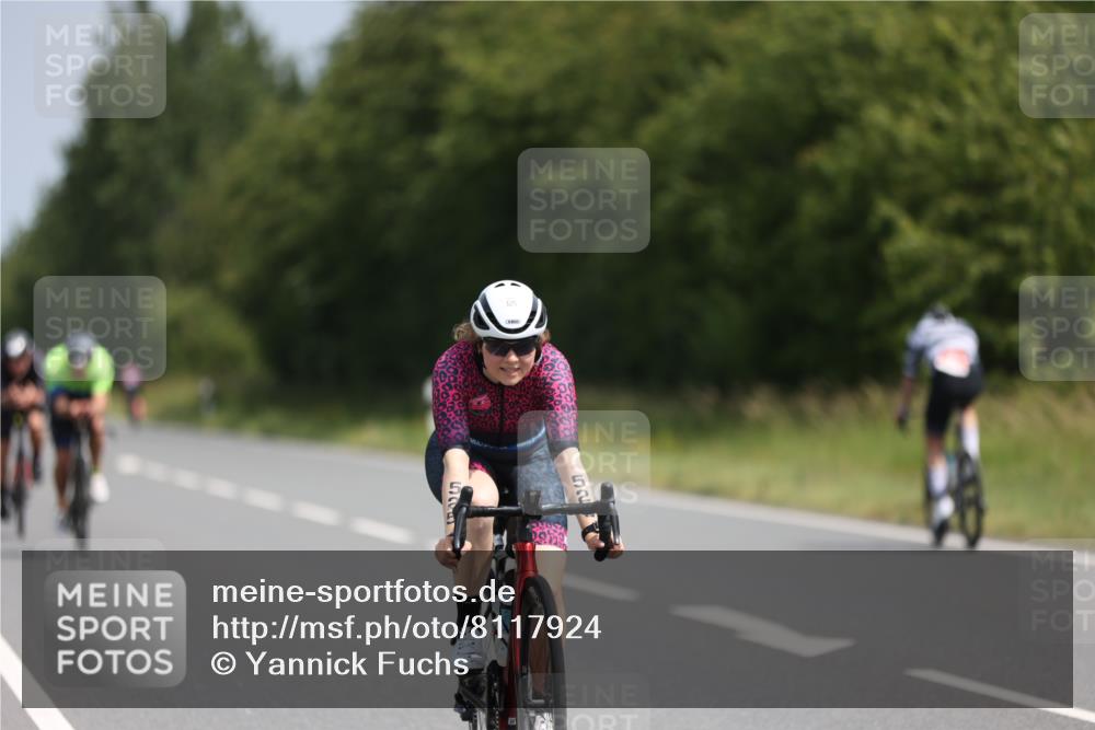 22.06.2025 - Viking Triathlon Yannick Fuchs http://msf.ph/oto/8117924 22.06.2025 11:43:33 Radfahren 183, 197, 364, 372, 418, 518, 525, 632 meine-sportfotos.de