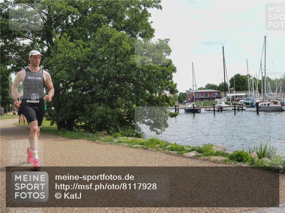 22.06.2025 - Viking Triathlon KatJ http://msf.ph/oto/8117928 22.06.2025 13:29:26 Laufen 513, 657 meine-sportfotos.de