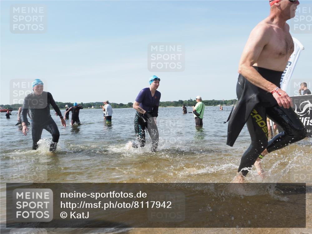 22.06.2025 - Viking Triathlon KatJ http://msf.ph/oto/8117942 22.06.2025 10:45:06 Schwimmen 39, 168, 346, 493, 503, 638, 653 meine-sportfotos.de