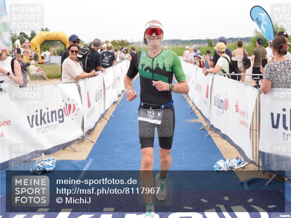 22.06.2025 - Viking Triathlon MichiJ http://msf.ph/oto/8117967 22.06.2025 15:07:38 Ziel 28, 113 meine-sportfotos.de