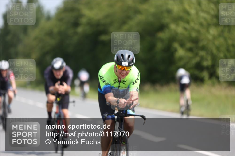 22.06.2025 - Viking Triathlon Yannick Fuchs http://msf.ph/oto/8117970 22.06.2025 11:43:36 Radfahren 183, 197, 364, 372, 418, 466, 525, 632 meine-sportfotos.de