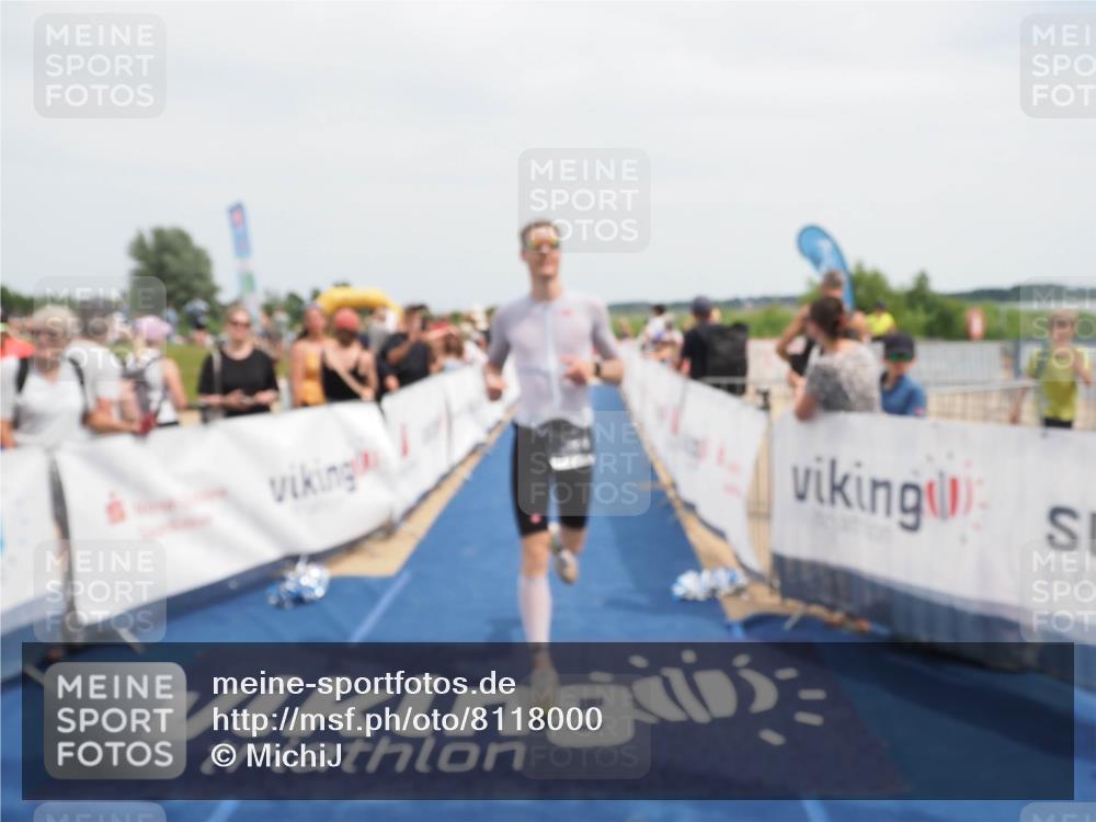 22.06.2025 - Viking Triathlon MichiJ http://msf.ph/oto/8118000 22.06.2025 14:56:51 Ziel 435 meine-sportfotos.de