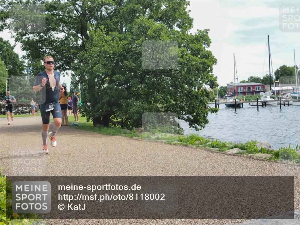 22.06.2025 - Viking Triathlon KatJ http://msf.ph/oto/8118002 22.06.2025 13:29:39 Laufen 152, 444 meine-sportfotos.de