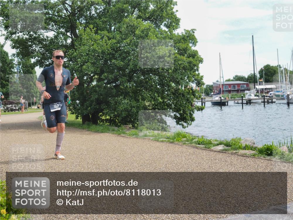 22.06.2025 - Viking Triathlon KatJ http://msf.ph/oto/8118013 22.06.2025 13:29:39 Laufen 152, 444 meine-sportfotos.de