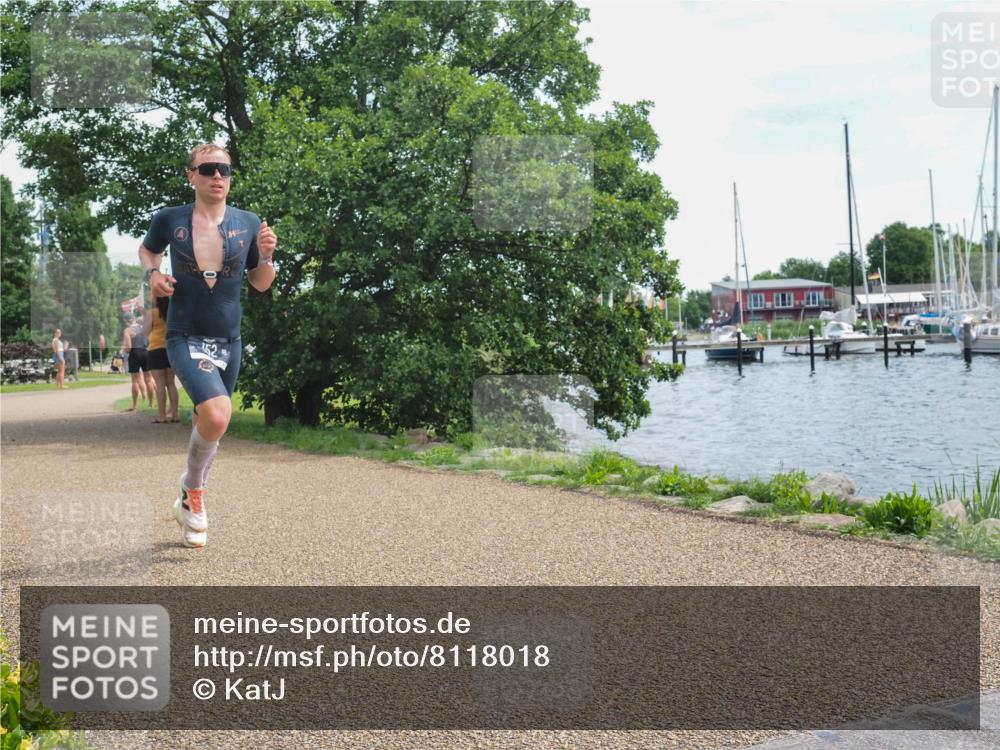 22.06.2025 - Viking Triathlon KatJ http://msf.ph/oto/8118018 22.06.2025 13:29:39 Laufen 152, 444 meine-sportfotos.de