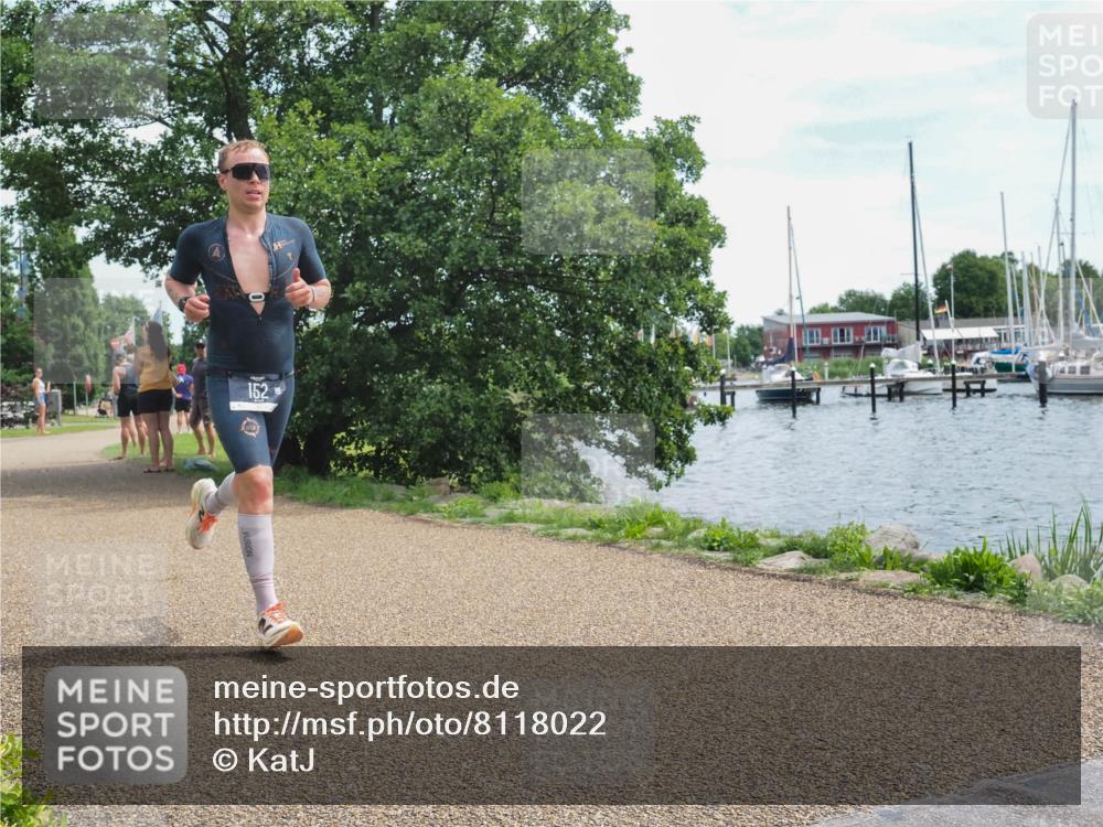 22.06.2025 - Viking Triathlon KatJ http://msf.ph/oto/8118022 22.06.2025 13:29:39 Laufen 152, 444 meine-sportfotos.de
