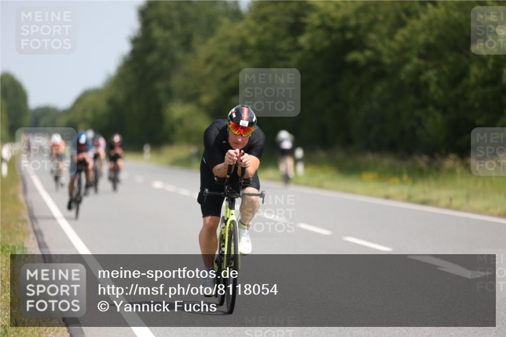 22.06.2025 - Viking Triathlon Yannick Fuchs http://msf.ph/oto/8118054 22.06.2025 11:43:40 Radfahren 37, 130, 183, 202, 308, 364, 372, 418, 466, 632 meine-sportfotos.de