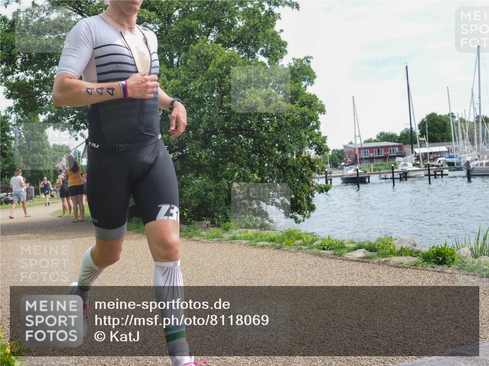 22.06.2025 - Viking Triathlon KatJ http://msf.ph/oto/8118069 22.06.2025 13:29:42 Laufen 152, 376, 444 meine-sportfotos.de