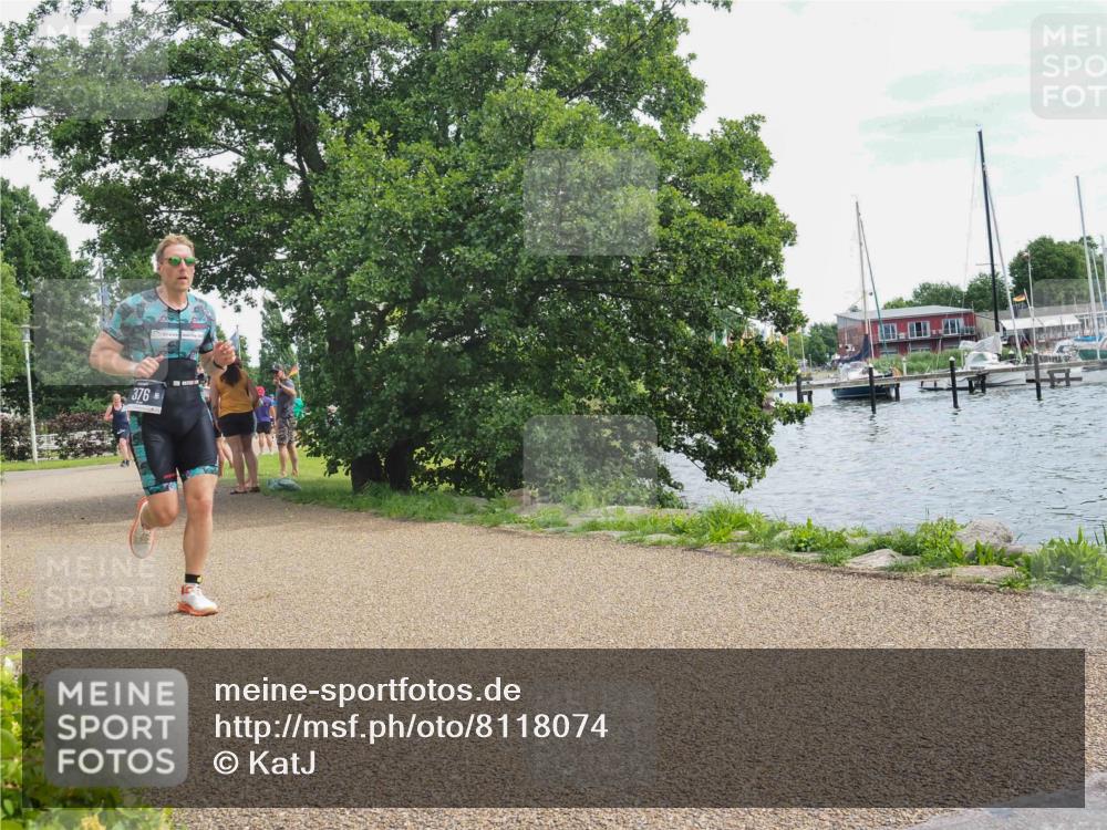 22.06.2025 - Viking Triathlon KatJ http://msf.ph/oto/8118074 22.06.2025 13:29:43 Laufen 376, 444 meine-sportfotos.de