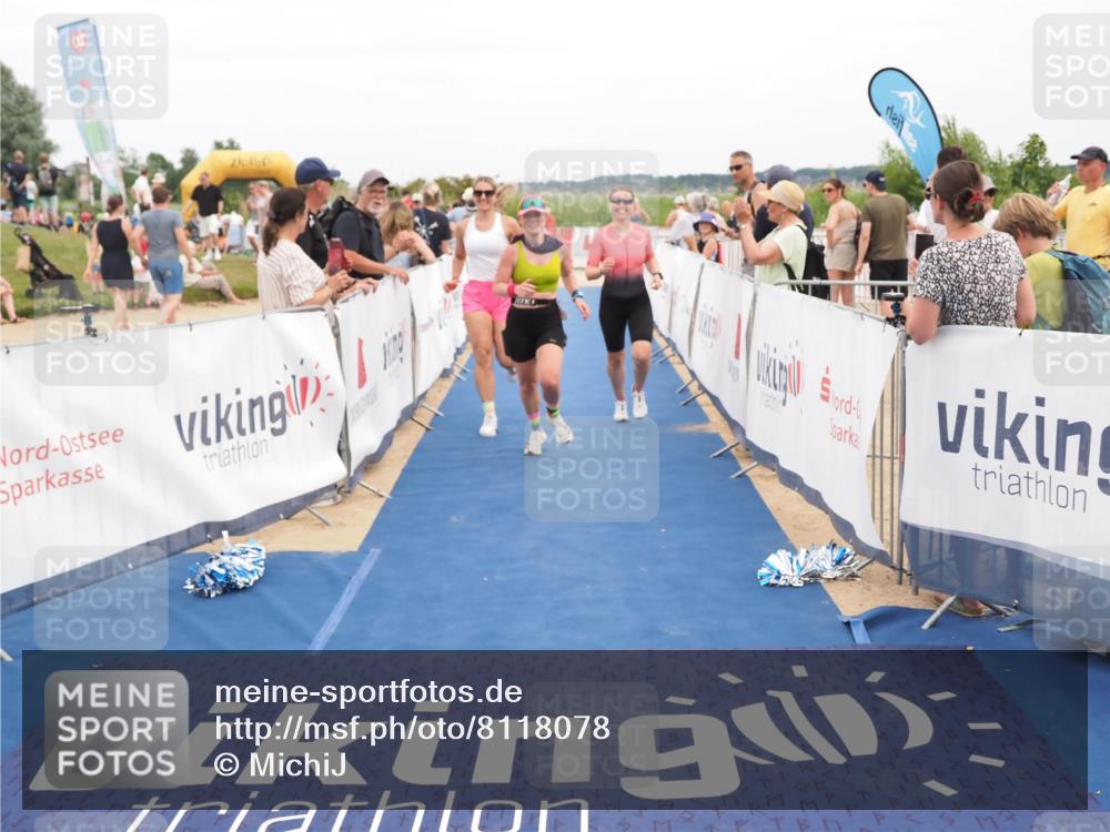 22.06.2025 - Viking Triathlon MichiJ http://msf.ph/oto/8118078 22.06.2025 15:07:52 Ziel 612 meine-sportfotos.de