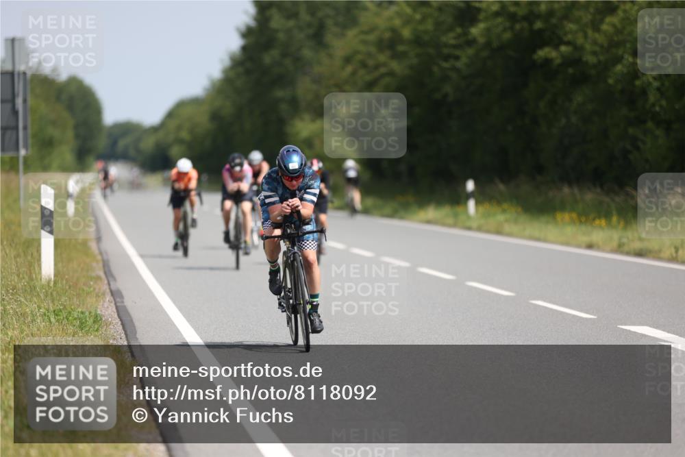 22.06.2025 - Viking Triathlon Yannick Fuchs http://msf.ph/oto/8118092 22.06.2025 11:43:42 Radfahren 37, 130, 183, 202, 308, 364, 372, 466 meine-sportfotos.de
