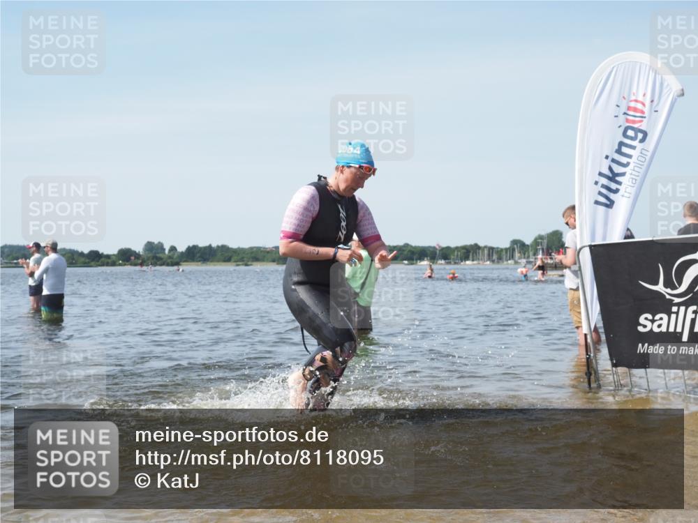 22.06.2025 - Viking Triathlon KatJ http://msf.ph/oto/8118095 22.06.2025 10:45:22 Schwimmen 68, 102, 108, 503, 605 meine-sportfotos.de