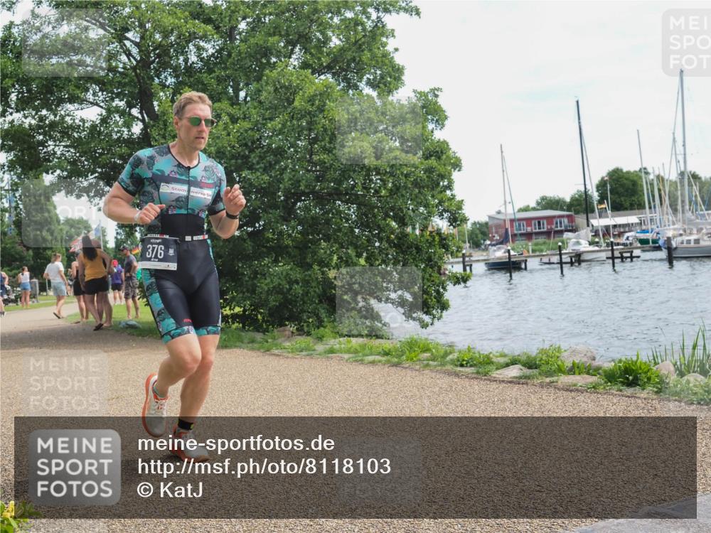 22.06.2025 - Viking Triathlon KatJ http://msf.ph/oto/8118103 22.06.2025 13:29:44 Laufen 376, 444 meine-sportfotos.de