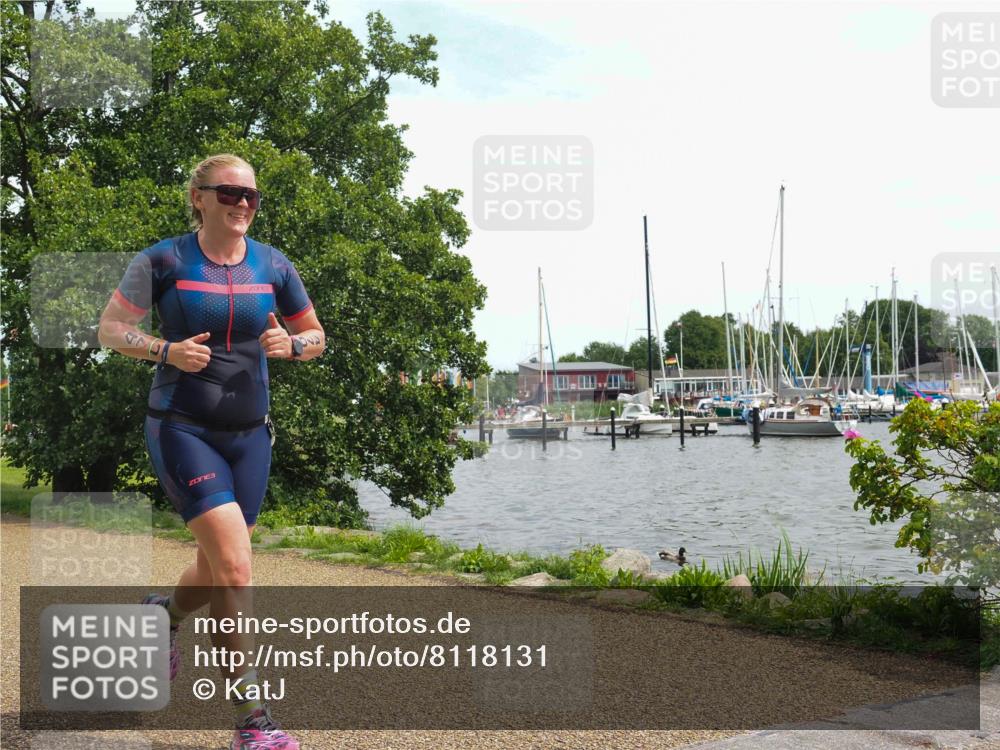 22.06.2025 - Viking Triathlon KatJ http://msf.ph/oto/8118131 22.06.2025 15:09:52 Laufen 320, 470 meine-sportfotos.de