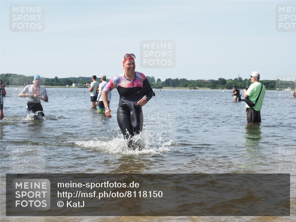 22.06.2025 - Viking Triathlon KatJ http://msf.ph/oto/8118150 22.06.2025 10:45:29 Schwimmen 68, 102, 108, 197, 466, 605 meine-sportfotos.de