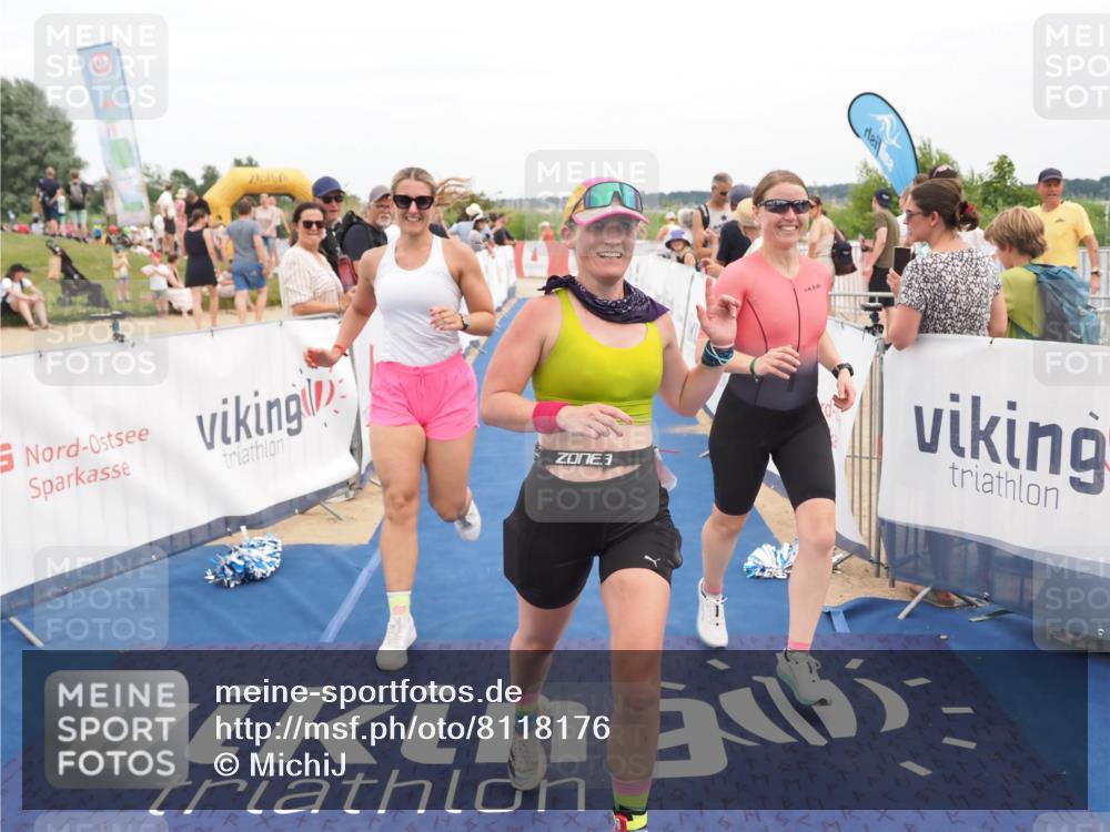 22.06.2025 - Viking Triathlon MichiJ http://msf.ph/oto/8118176 22.06.2025 15:07:54 Ziel 612 meine-sportfotos.de