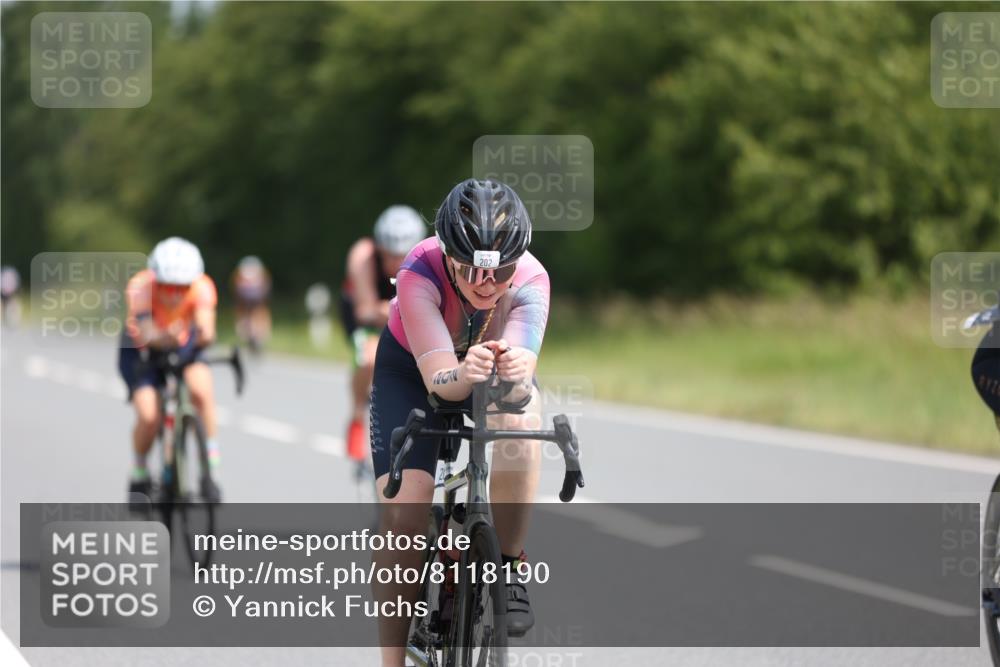 22.06.2025 - Viking Triathlon Yannick Fuchs http://msf.ph/oto/8118190 22.06.2025 11:43:46 Radfahren 37, 130, 202, 308, 390, 466, 495 meine-sportfotos.de