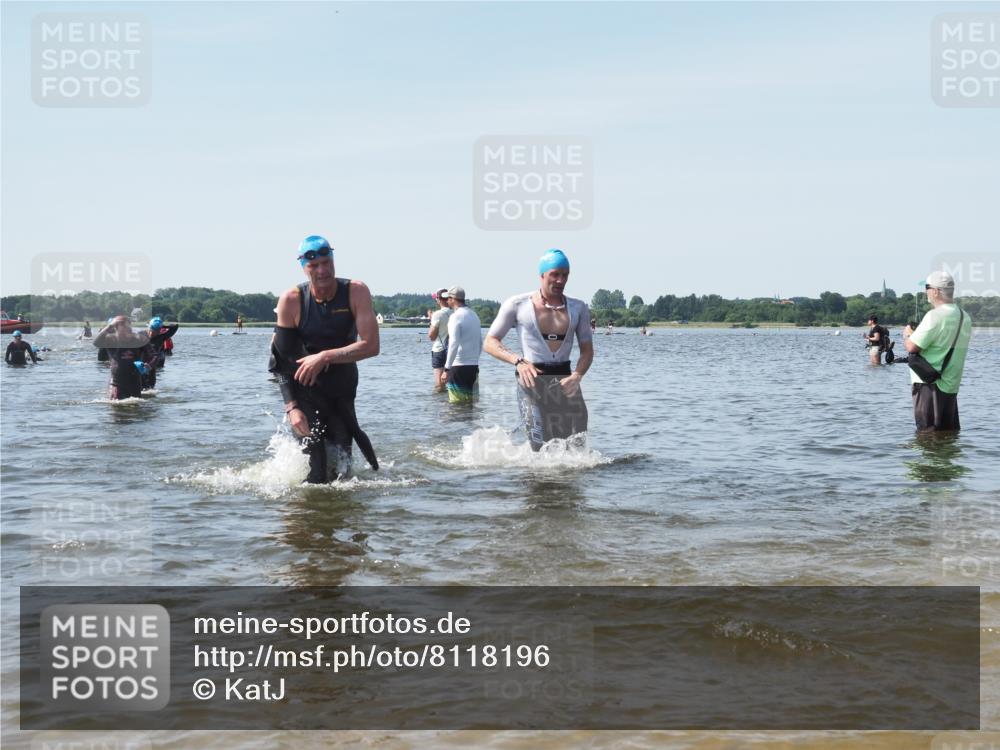 22.06.2025 - Viking Triathlon KatJ http://msf.ph/oto/8118196 22.06.2025 10:45:32 Schwimmen 102, 108, 197, 466, 519, 605 meine-sportfotos.de