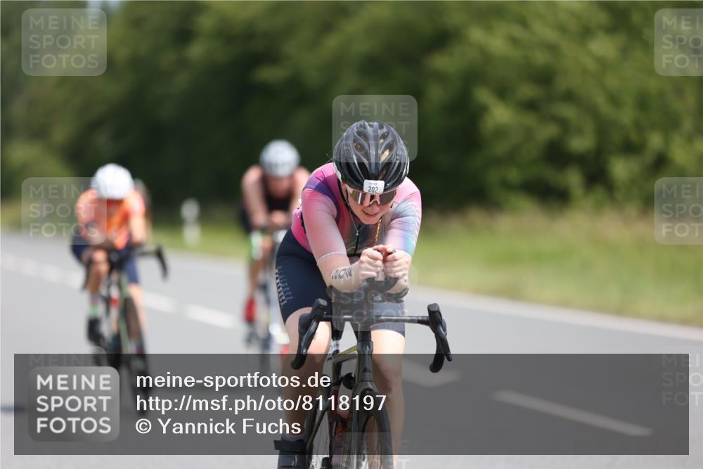 22.06.2025 - Viking Triathlon Yannick Fuchs http://msf.ph/oto/8118197 22.06.2025 11:43:46 Radfahren 37, 130, 202, 308, 390, 466, 495 meine-sportfotos.de