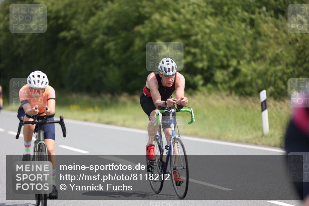 22.06.2025 - Viking Triathlon Yannick Fuchs http://msf.ph/oto/8118212 22.06.2025 11:43:47 Radfahren 37, 130, 202, 308, 390, 466, 495 meine-sportfotos.de