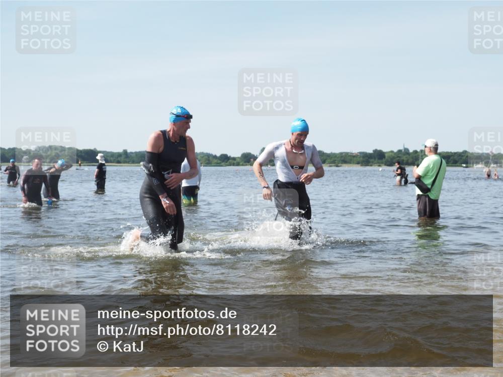 22.06.2025 - Viking Triathlon KatJ http://msf.ph/oto/8118242 22.06.2025 10:45:33 Schwimmen 102, 108, 197, 466, 519, 605 meine-sportfotos.de