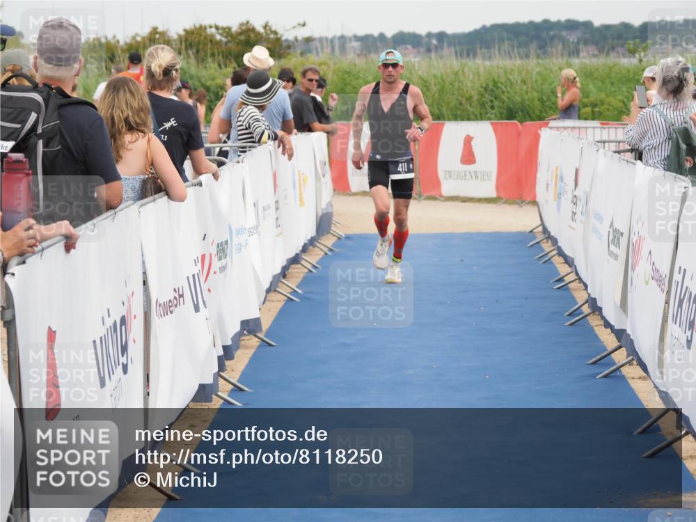 22.06.2025 - Viking Triathlon MichiJ http://msf.ph/oto/8118250 22.06.2025 15:08:19 Ziel 411 meine-sportfotos.de