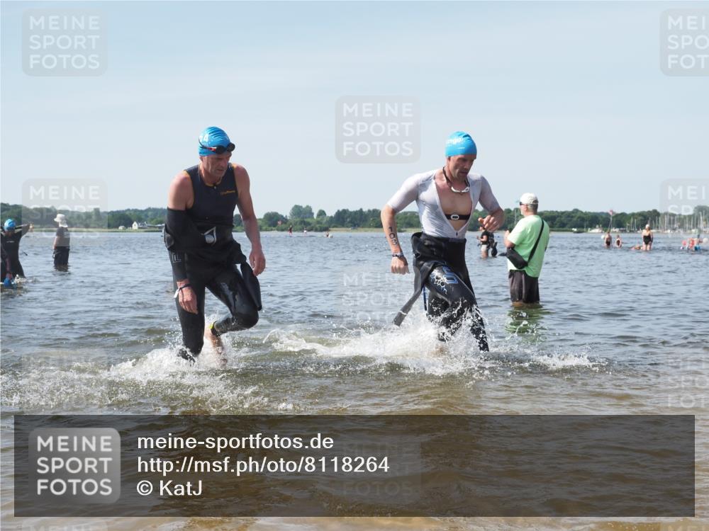 22.06.2025 - Viking Triathlon KatJ http://msf.ph/oto/8118264 22.06.2025 10:45:33 Schwimmen 102, 108, 197, 466, 519, 605 meine-sportfotos.de