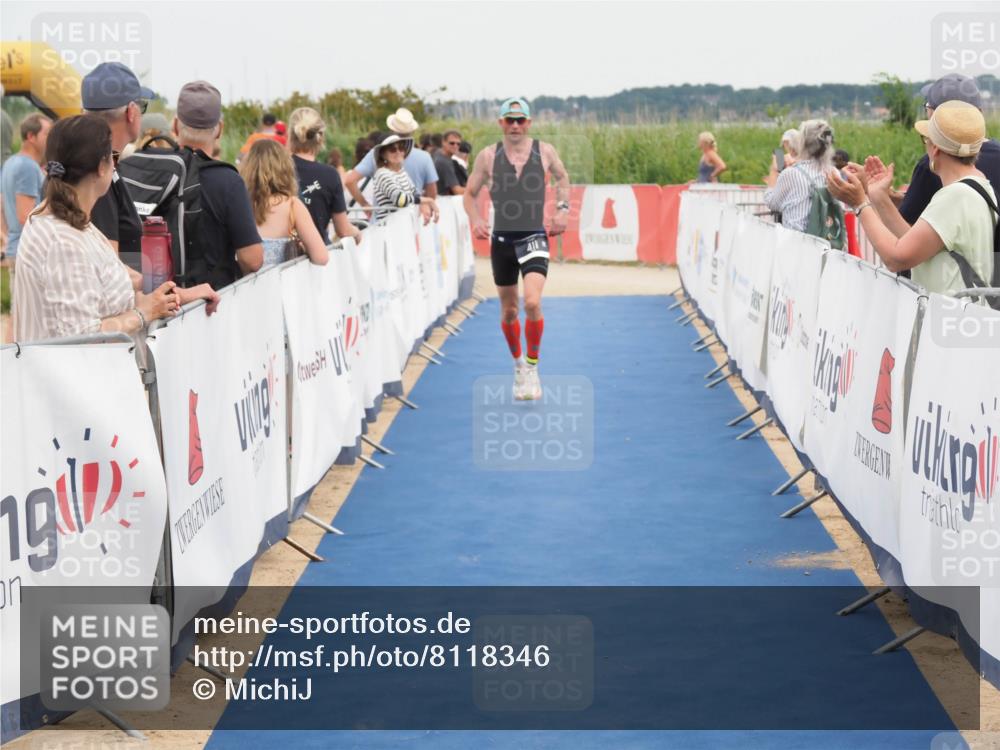 22.06.2025 - Viking Triathlon MichiJ http://msf.ph/oto/8118346 22.06.2025 15:08:21 Ziel 265, 411 meine-sportfotos.de