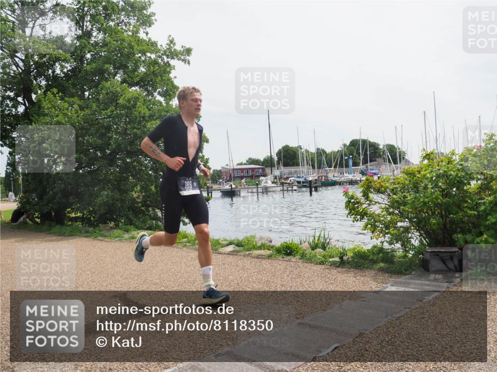 22.06.2025 - Viking Triathlon KatJ http://msf.ph/oto/8118350 22.06.2025 12:55:06 Laufen 14, 189 meine-sportfotos.de