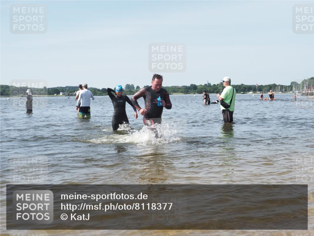 22.06.2025 - Viking Triathlon KatJ http://msf.ph/oto/8118377 22.06.2025 10:45:40 Schwimmen 95, 197, 425, 466, 519 meine-sportfotos.de