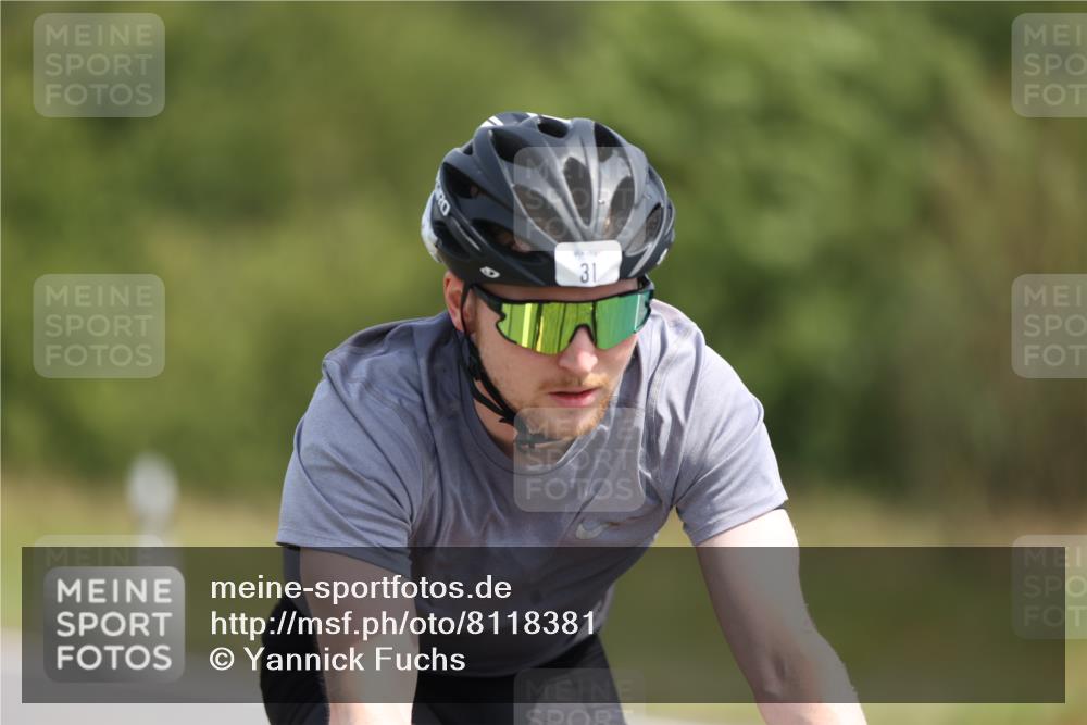 22.06.2025 - Viking Triathlon Yannick Fuchs http://msf.ph/oto/8118381 22.06.2025 11:44:03 Radfahren 6, 31, 121, 143, 396 meine-sportfotos.de