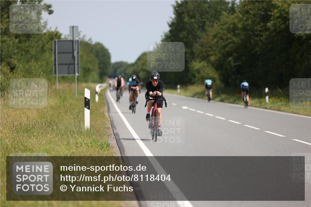 22.06.2025 - Viking Triathlon Yannick Fuchs http://msf.ph/oto/8118404 22.06.2025 11:44:04 Radfahren 6, 31, 121, 143, 396 meine-sportfotos.de