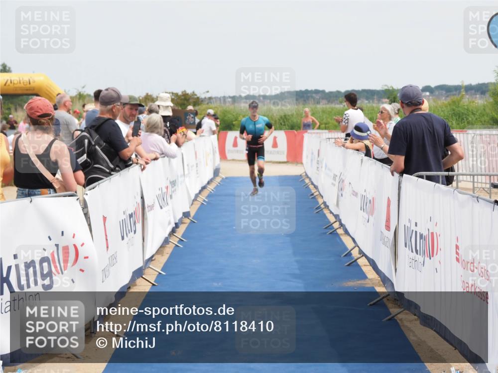 22.06.2025 - Viking Triathlon MichiJ http://msf.ph/oto/8118410 22.06.2025 14:57:35 Ziel 316 meine-sportfotos.de