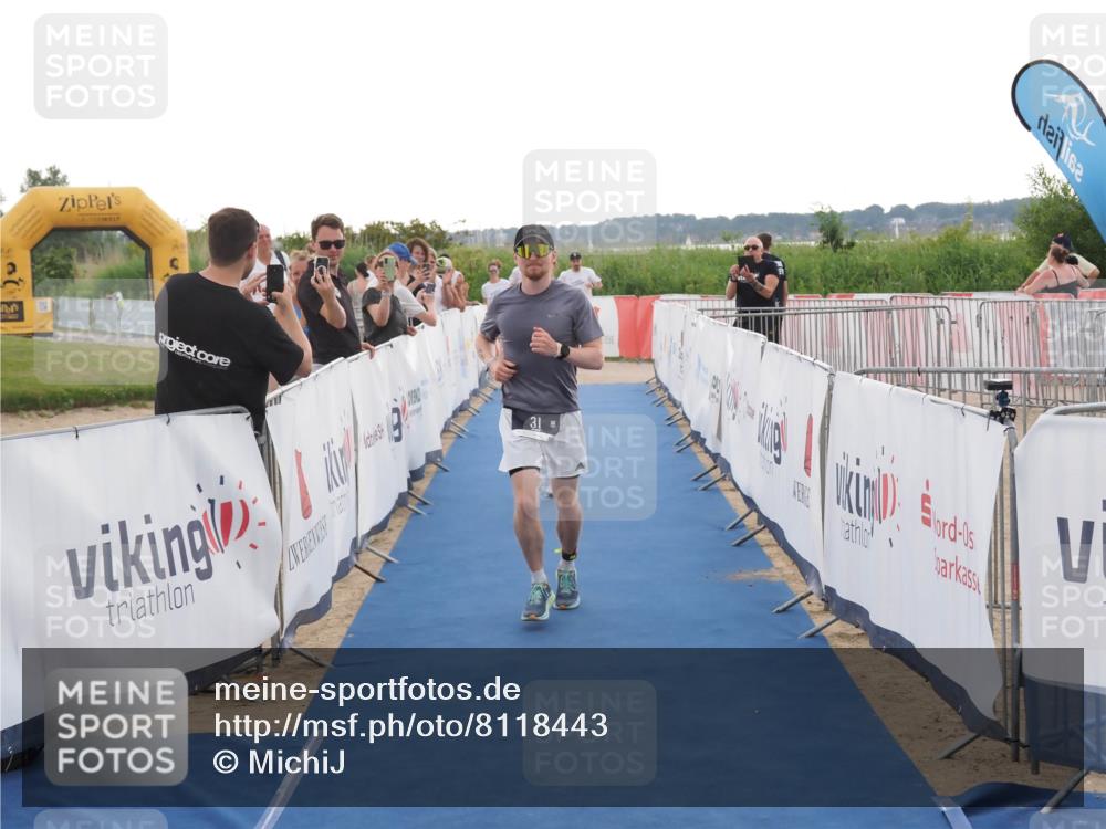 22.06.2025 - Viking Triathlon MichiJ http://msf.ph/oto/8118443 22.06.2025 16:28:08 Ziel 31, 285, 601 meine-sportfotos.de