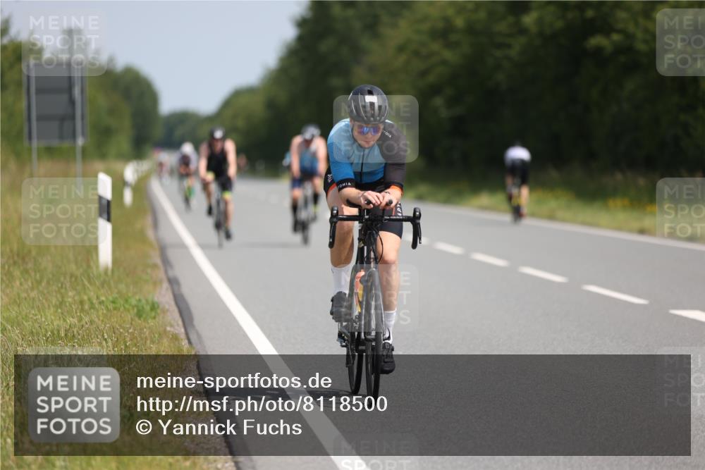 22.06.2025 - Viking Triathlon Yannick Fuchs http://msf.ph/oto/8118500 22.06.2025 11:44:10 Radfahren 121, 143, 144, 471, 543 meine-sportfotos.de