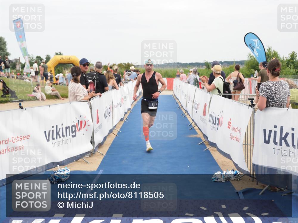 22.06.2025 - Viking Triathlon MichiJ http://msf.ph/oto/8118505 22.06.2025 15:08:22 Ziel 265, 411 meine-sportfotos.de