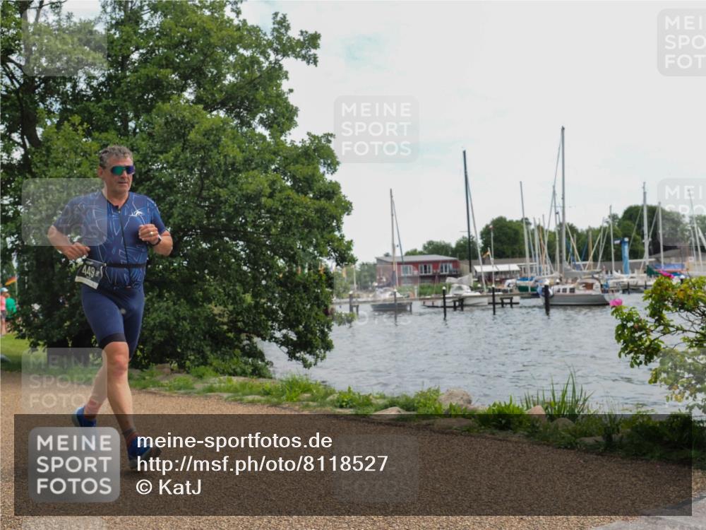 22.06.2025 - Viking Triathlon KatJ http://msf.ph/oto/8118527 22.06.2025 13:31:02 Laufen 44, 449 meine-sportfotos.de