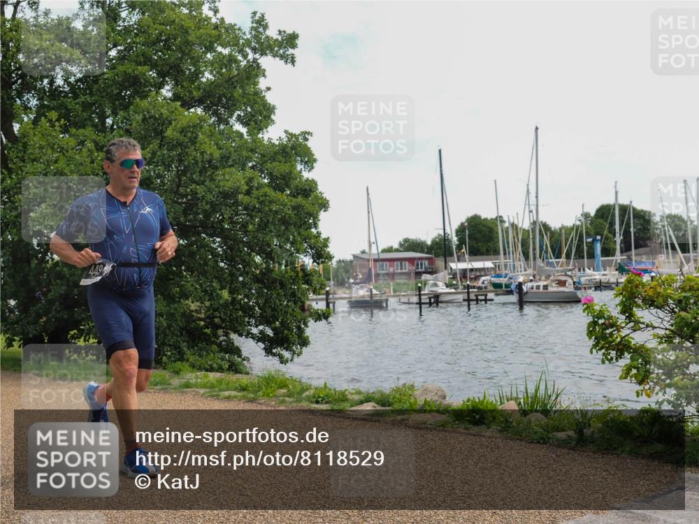 22.06.2025 - Viking Triathlon KatJ http://msf.ph/oto/8118529 22.06.2025 13:31:02 Laufen 44, 449 meine-sportfotos.de