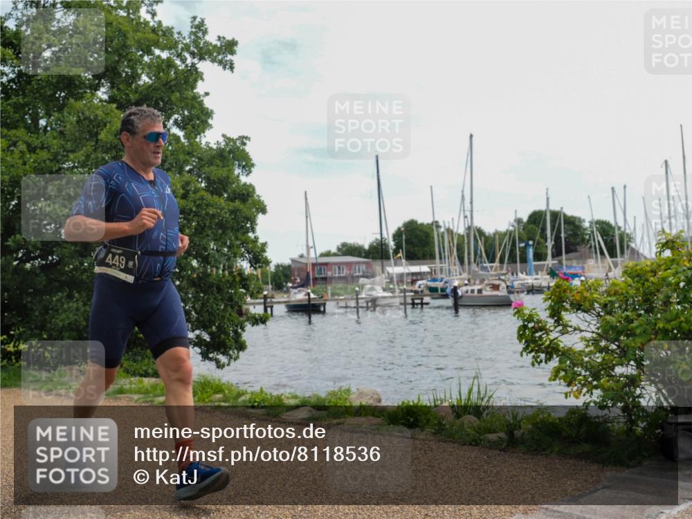 22.06.2025 - Viking Triathlon KatJ http://msf.ph/oto/8118536 22.06.2025 13:31:02 Laufen 44, 449 meine-sportfotos.de
