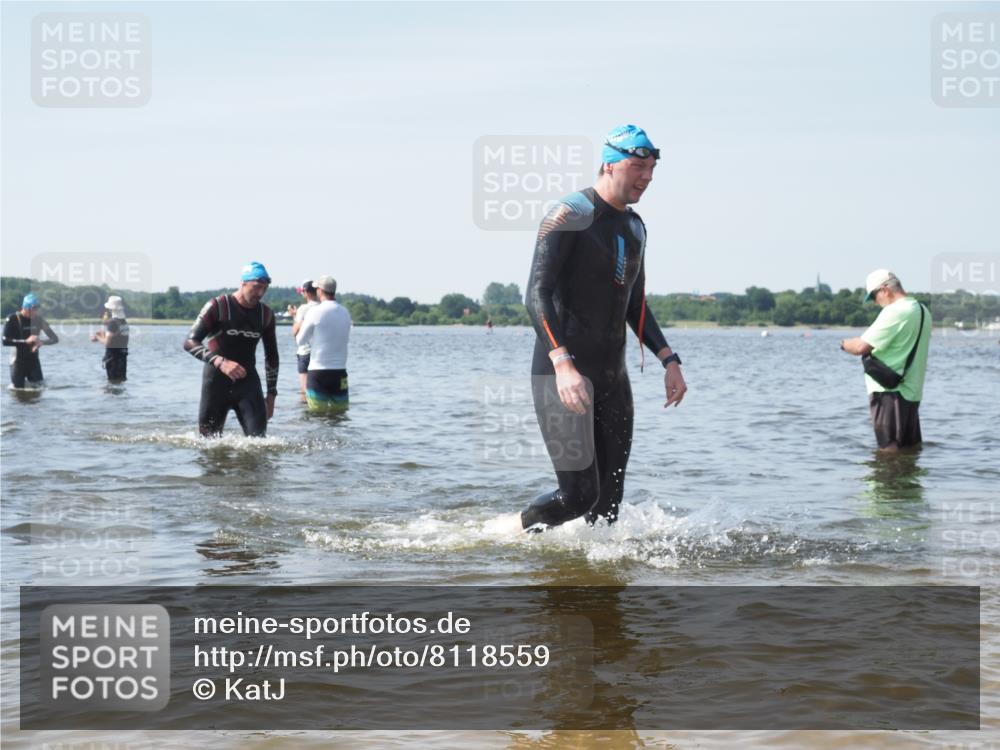 22.06.2025 - Viking Triathlon KatJ http://msf.ph/oto/8118559 22.06.2025 10:45:49 Schwimmen 95, 360, 372, 425, 468, 519, 615, 621, 633 meine-sportfotos.de