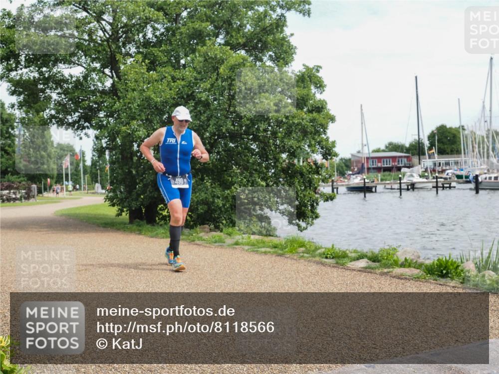 22.06.2025 - Viking Triathlon KatJ http://msf.ph/oto/8118566 22.06.2025 15:11:19 Laufen 490 meine-sportfotos.de