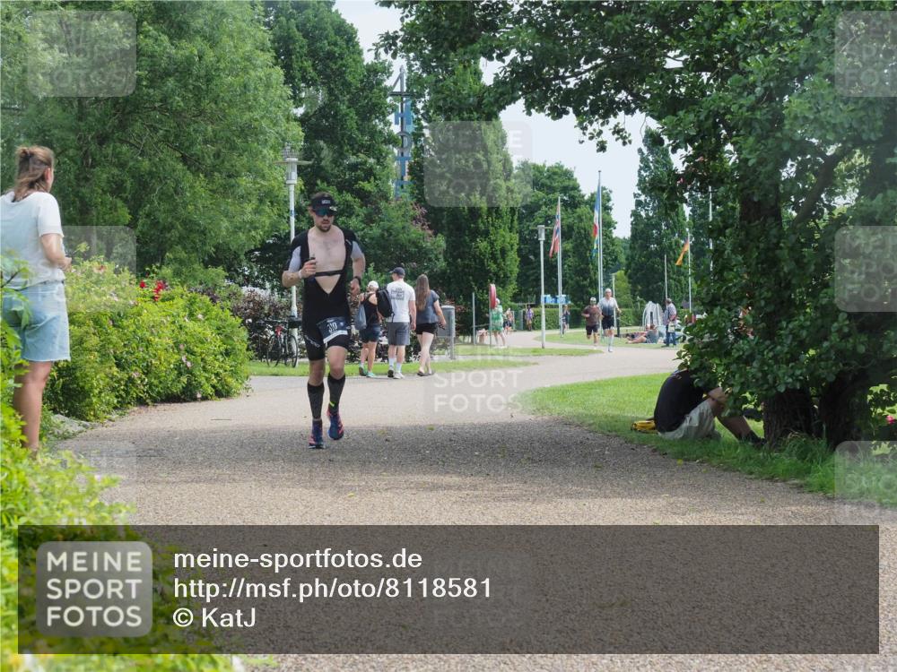 22.06.2025 - Viking Triathlon KatJ http://msf.ph/oto/8118581 22.06.2025 12:56:32 Laufen 310 meine-sportfotos.de