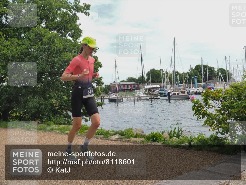 22.06.2025 - Viking Triathlon KatJ http://msf.ph/oto/8118601 22.06.2025 13:31:06 Laufen 44 meine-sportfotos.de