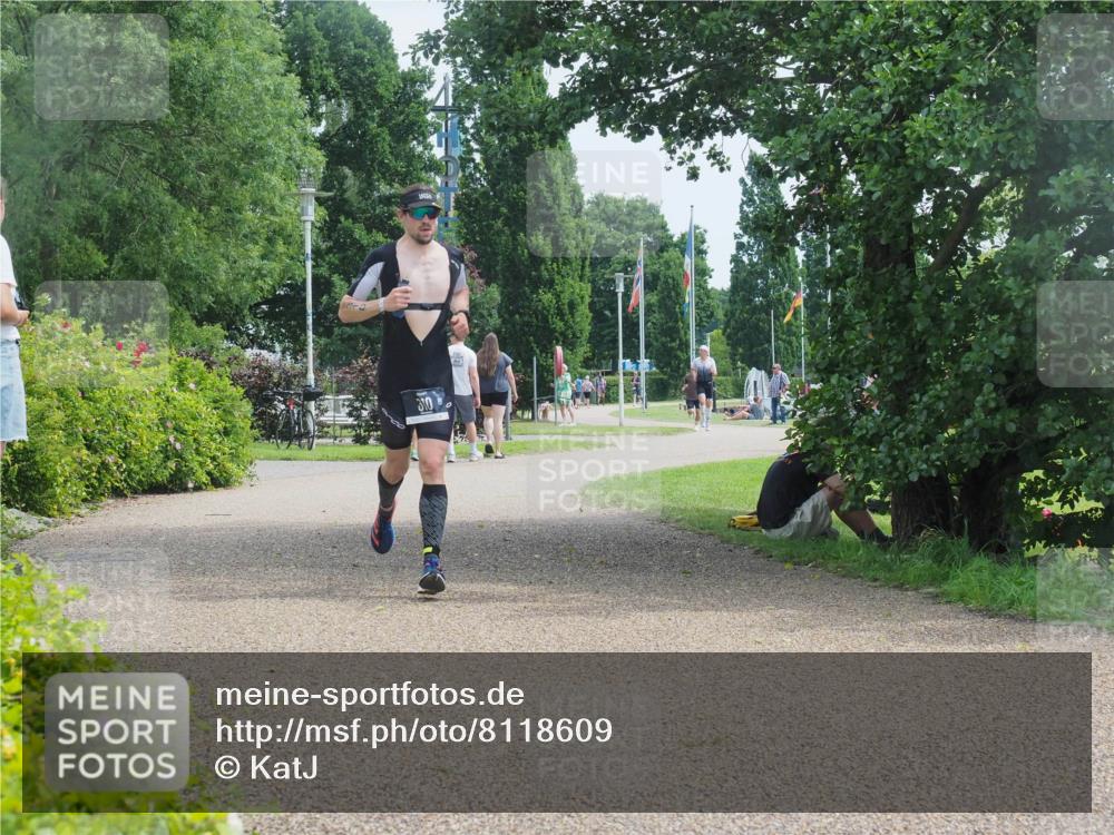 22.06.2025 - Viking Triathlon KatJ http://msf.ph/oto/8118609 22.06.2025 12:56:32 Laufen 310 meine-sportfotos.de