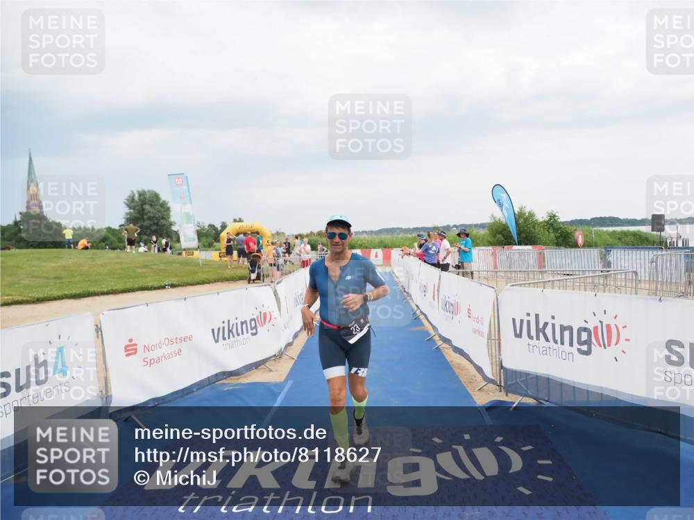 22.06.2025 - Viking Triathlon MichiJ http://msf.ph/oto/8118627 22.06.2025 16:56:18 Ziel 23 meine-sportfotos.de
