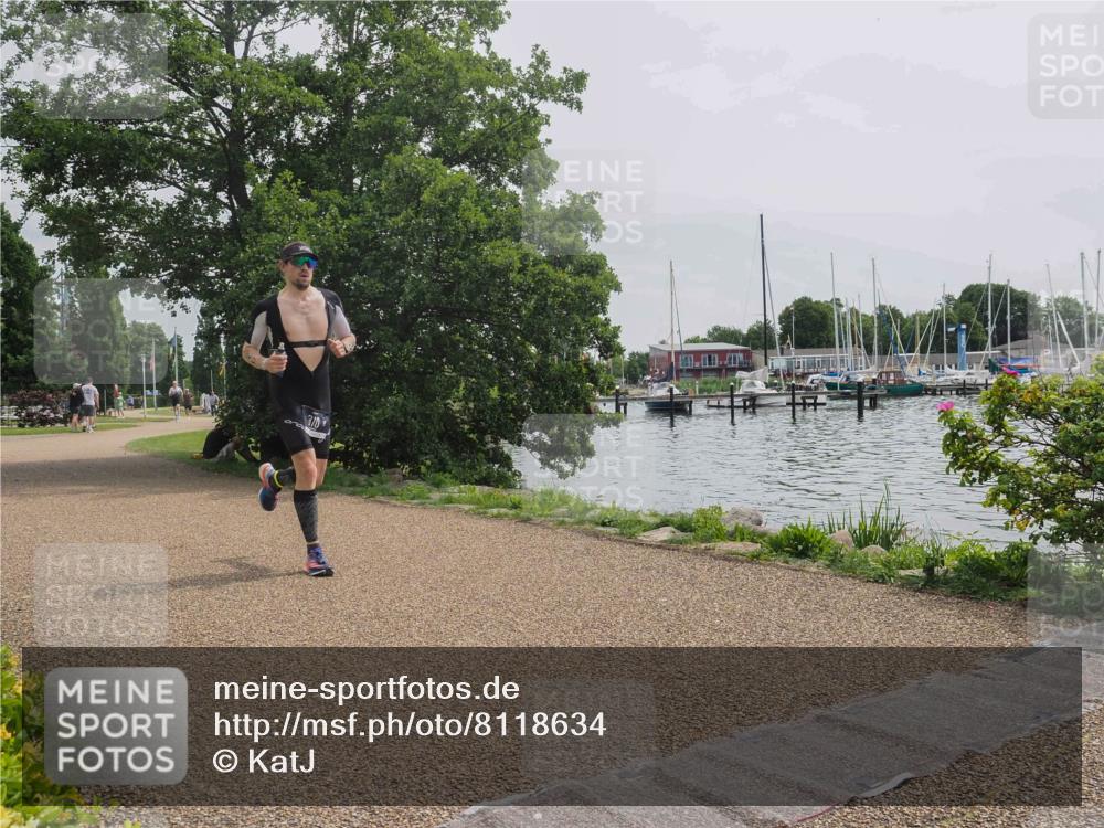 22.06.2025 - Viking Triathlon KatJ http://msf.ph/oto/8118634 22.06.2025 12:56:34 Laufen 310 meine-sportfotos.de