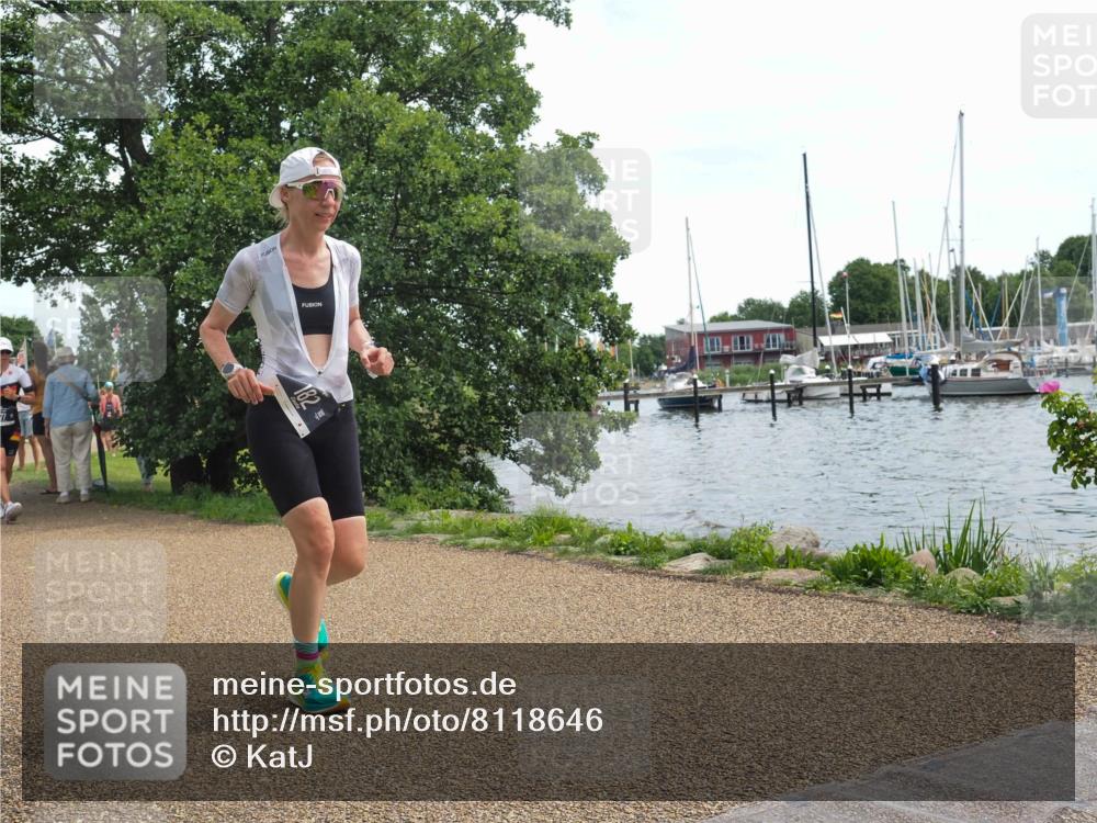 22.06.2025 - Viking Triathlon KatJ http://msf.ph/oto/8118646 22.06.2025 13:31:15 Laufen 14, 77, 182 meine-sportfotos.de