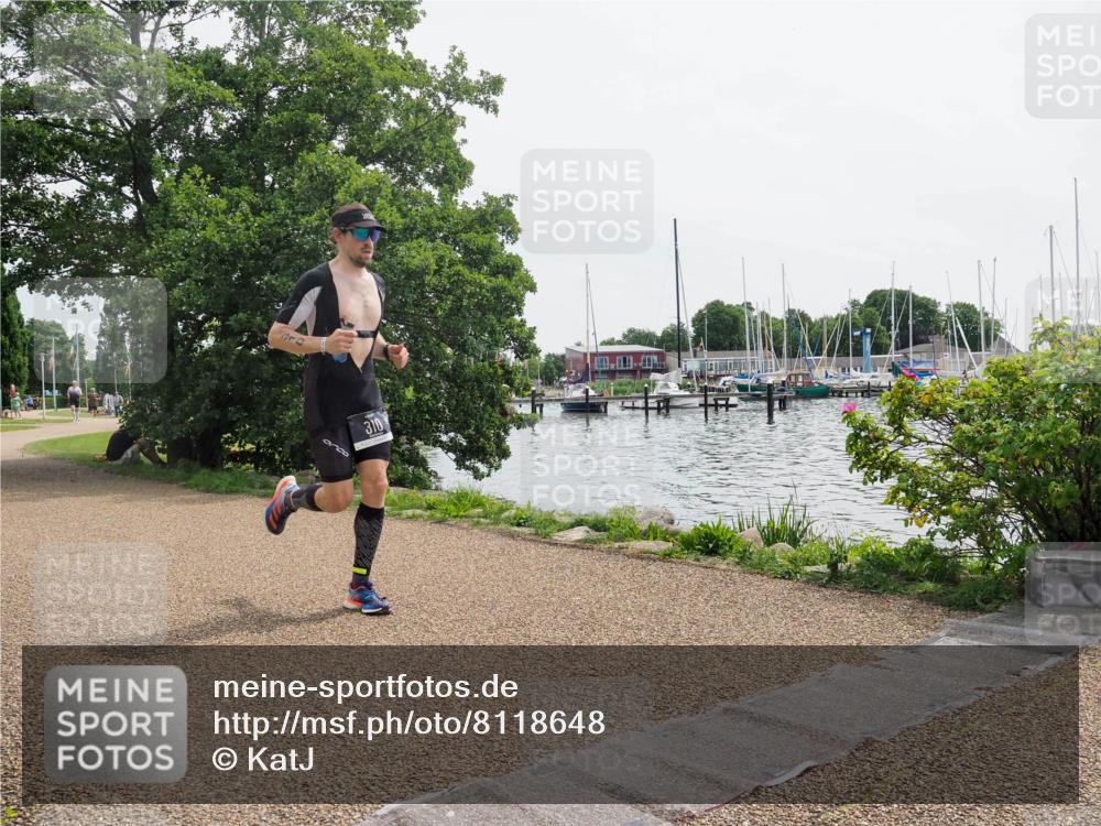 22.06.2025 - Viking Triathlon KatJ http://msf.ph/oto/8118648 22.06.2025 12:56:35 Laufen 310 meine-sportfotos.de
